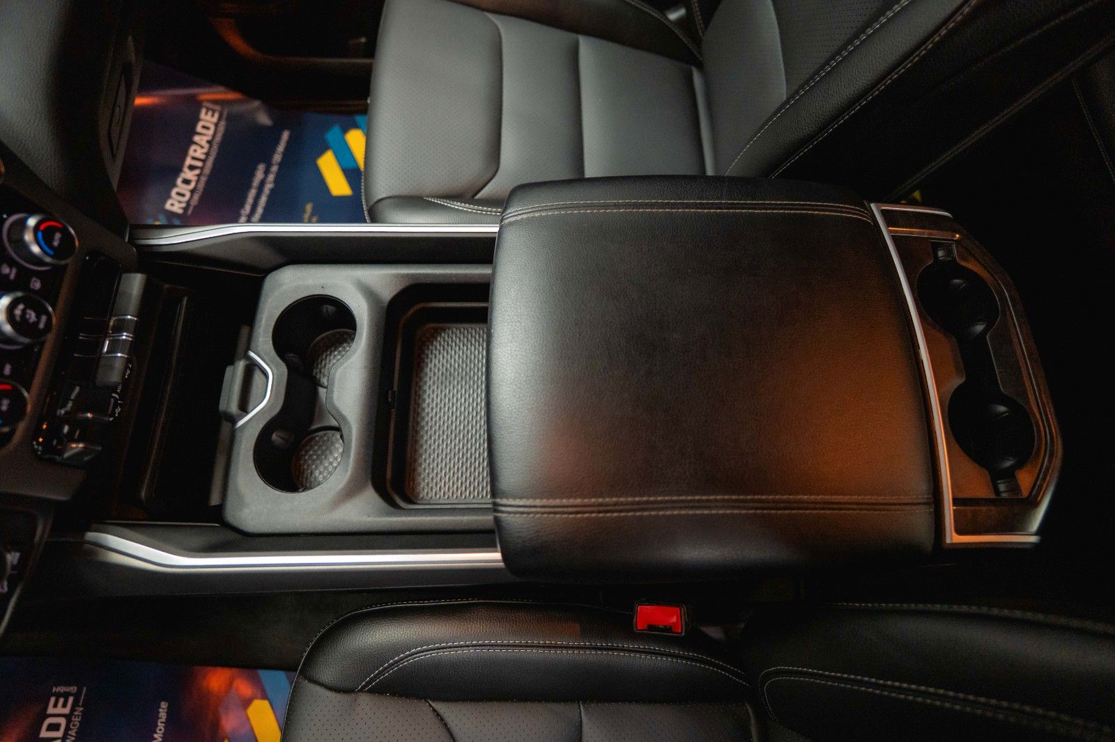 Fahrzeugabbildung Dodge RAM 5.7 V8 HEMI 4x4 Limited OFFROAD AxleLock LPG