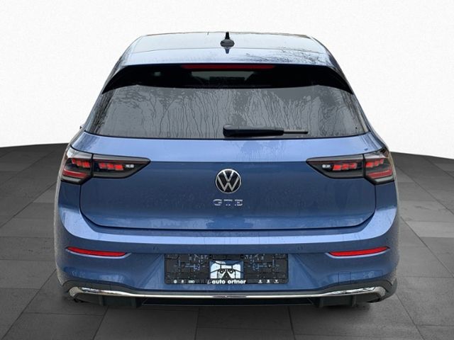 Fahrzeugabbildung Volkswagen Golf GTE MATRIX-LED AREEA VIEW HUD DCC NAVI TRAV
