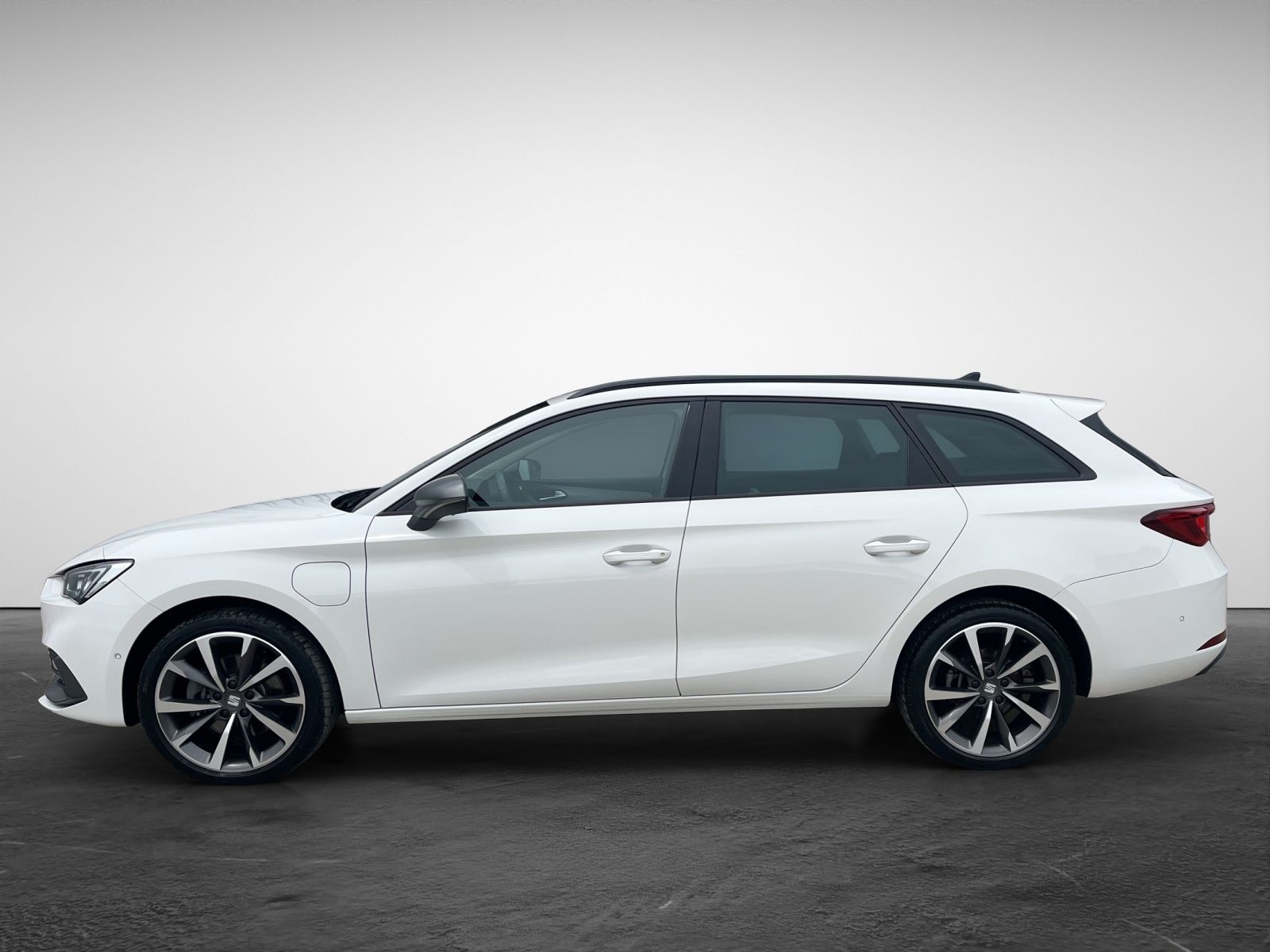 Seat Leon SP 1.4 TSI e-Hybrid FR  Navi LED PDC LM Tem imagem 3