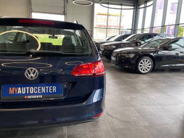Volkswagen Golf VII Variant Trendline BlueTDI