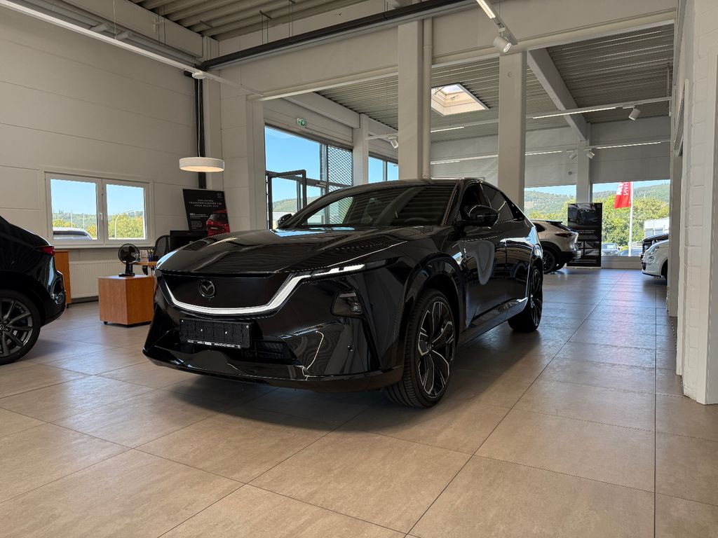 Image of Mazda CX-6e