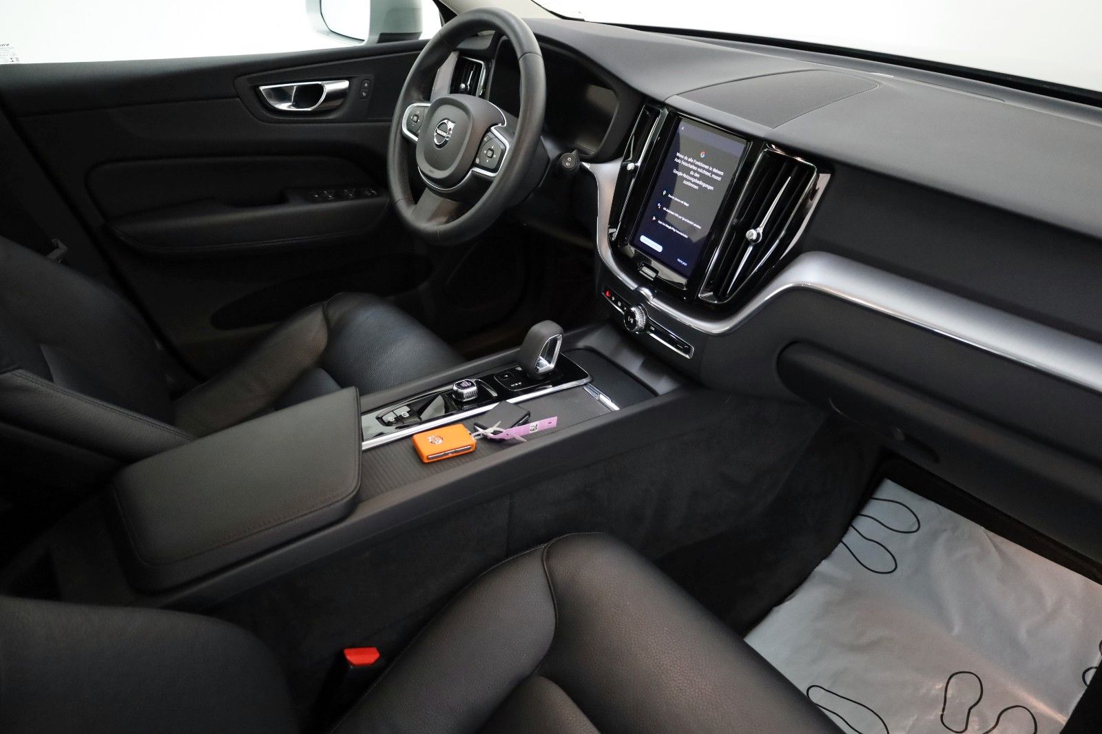 Fahrzeugabbildung Volvo XC60 T6 AWD Inscription Ex. Leder,Navi,LED,PanD.