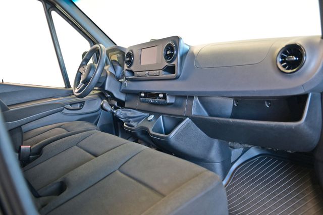 Fahrzeugabbildung Mercedes-Benz Sprinter 314 CDI MR Mixto 6-Sitzer Klima MBUX