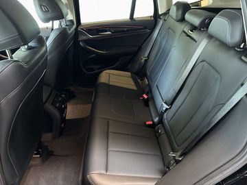 BMW X3 - 12