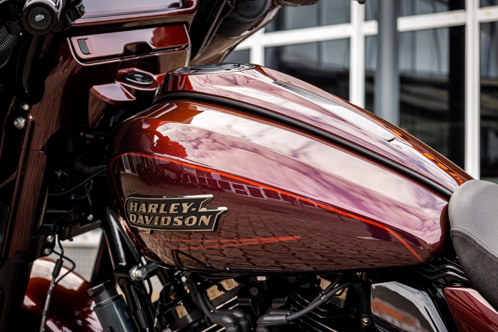 Fahrzeugabbildung Harley-Davidson CVO Street Glide FLHXSE 121 Cui - Jekill & Hyde