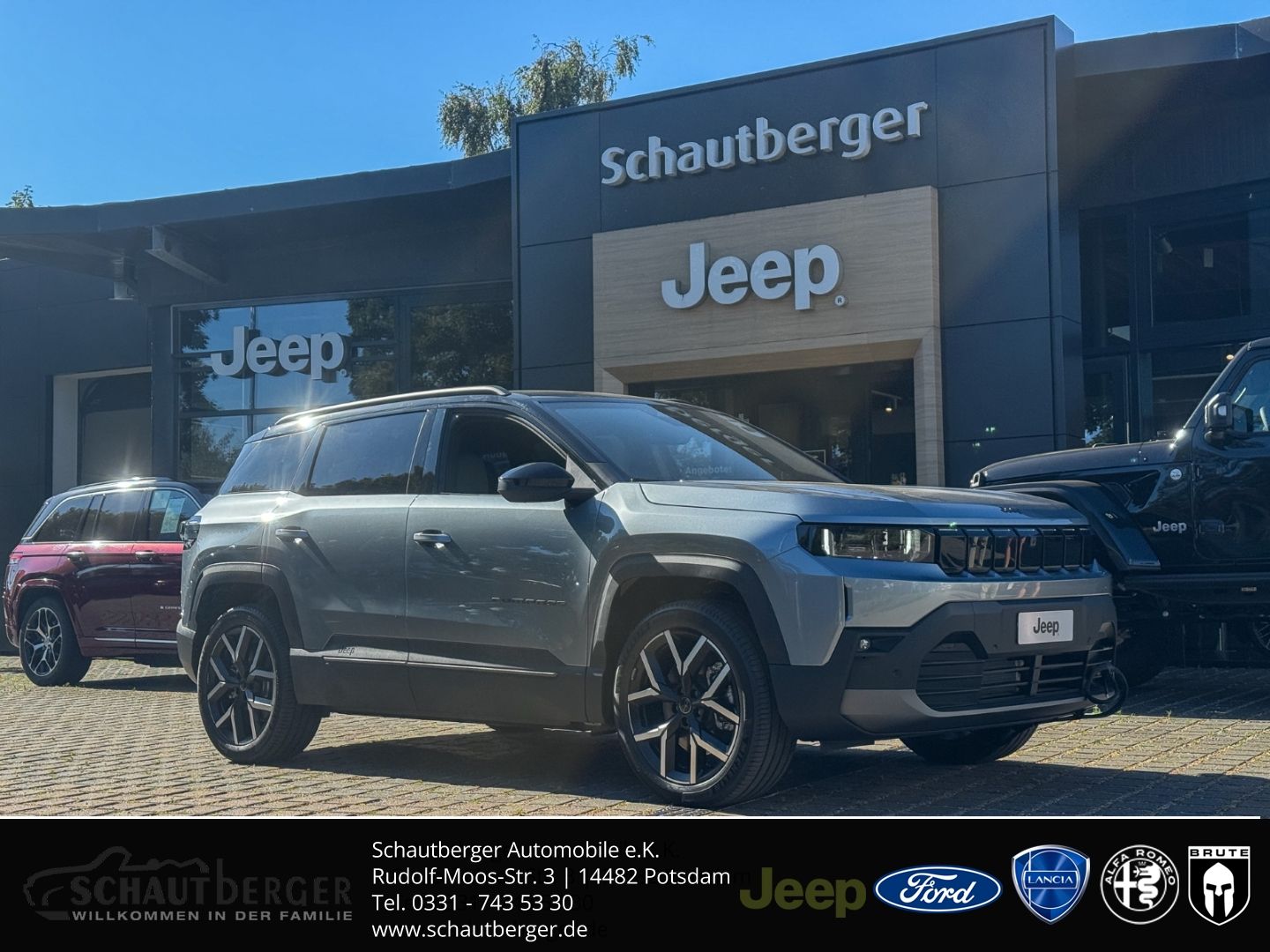 Jeep Compass First Edition VOLL Pano HeadUp Premium P