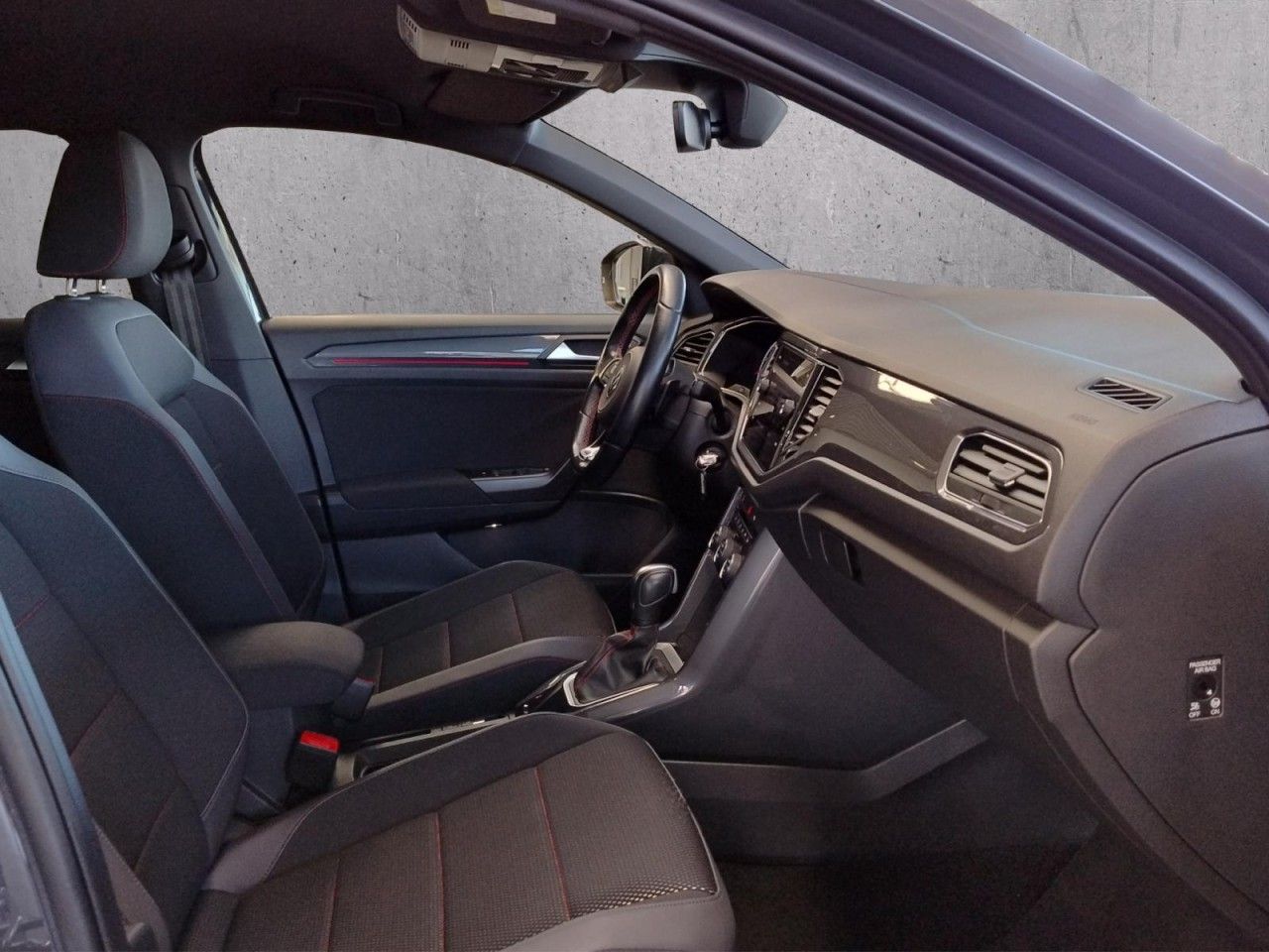 T-Roc Sport 1.5 TSI DSG Klima Navi Einparkhilfe