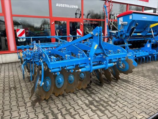 Lemken Rubin 12/300 U