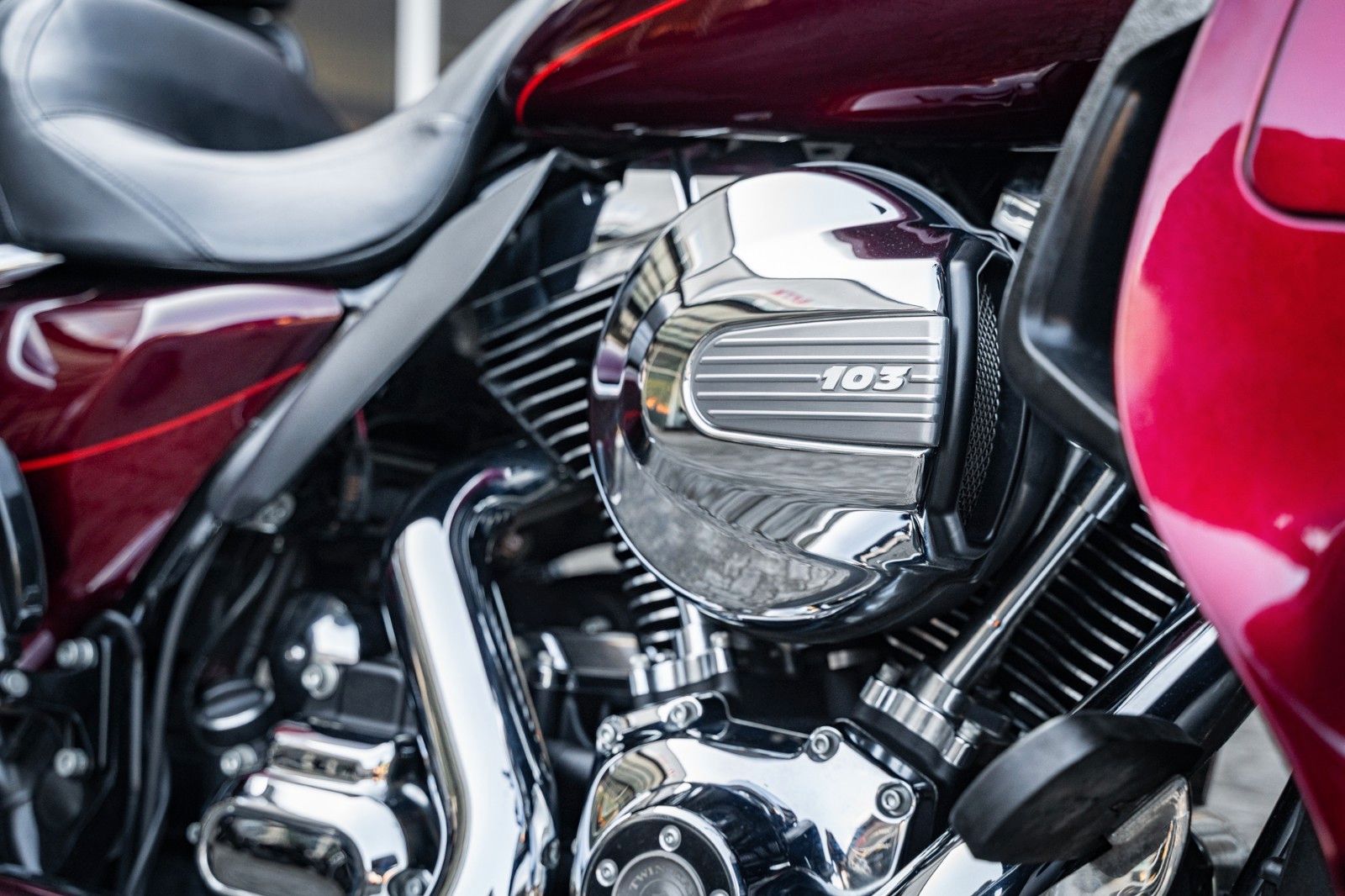 Fahrzeugabbildung Harley-Davidson E-Glide Ultra 103 cui FLHTKL  - Kesstech -