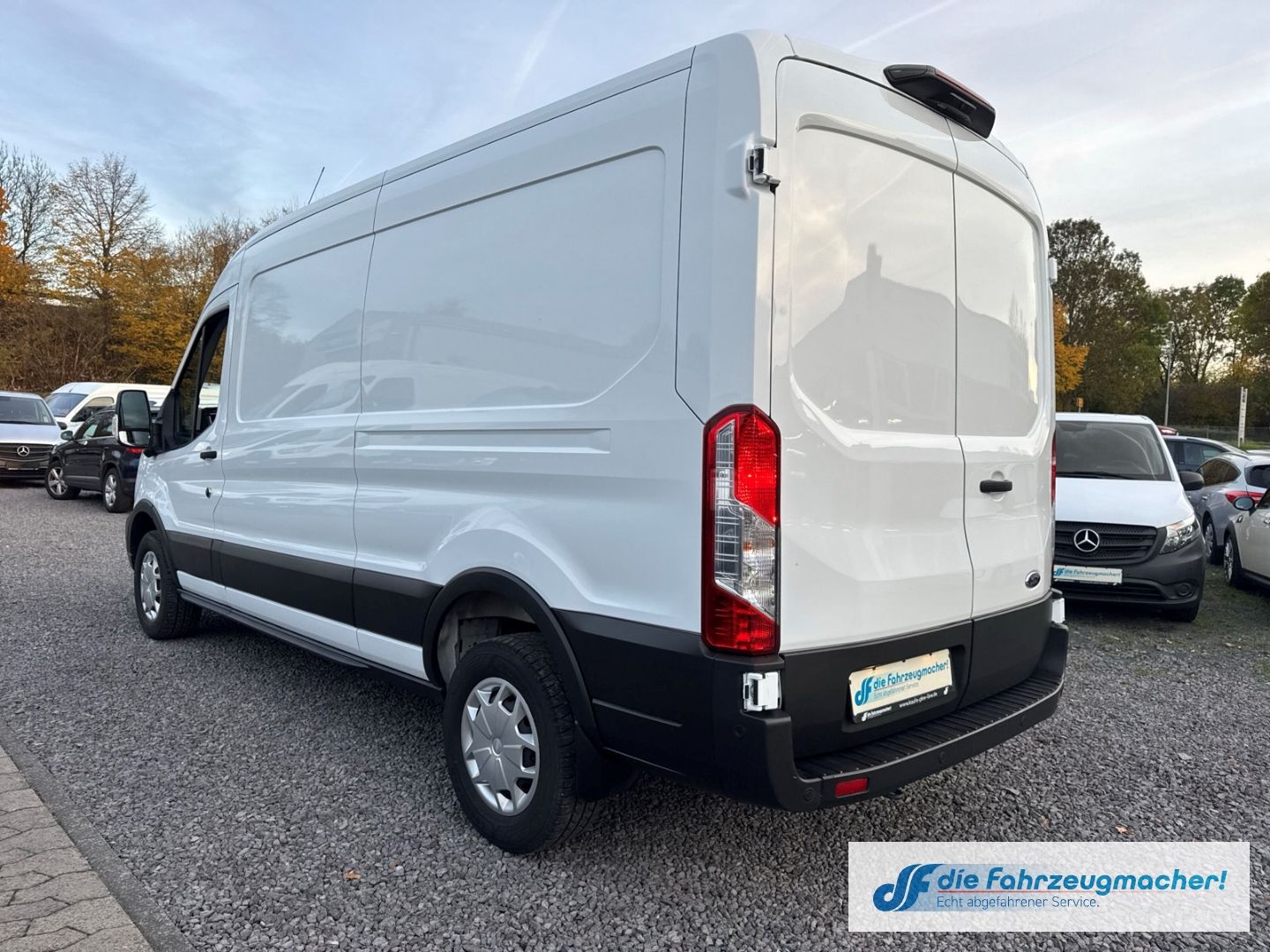 Fahrzeugabbildung Ford Transit Kasten E 350 L3 Trend Navi 360 Kamera AC