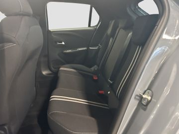 Fotografie 9 des Opel Corsa GS Kamera LED Sitzheizung PDC 17"Alufelge