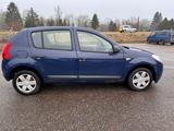Dacia Sandero Basis 1,4 Benzin 1 HAND Klima - Dacia Sandero in Freiburg