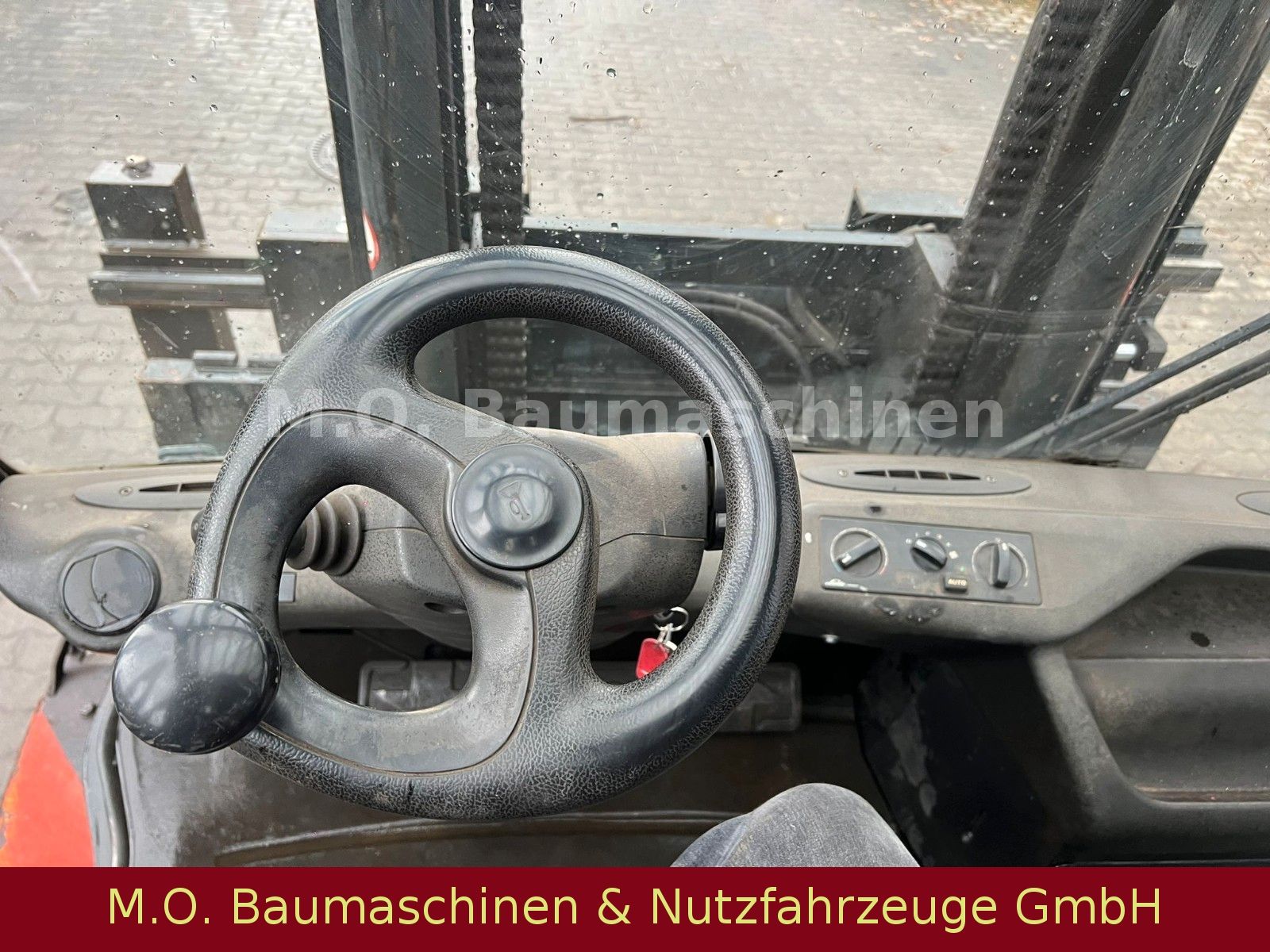 Fahrzeugabbildung Linde H 60 D -01  / Duplex / 6T /4,50 m /