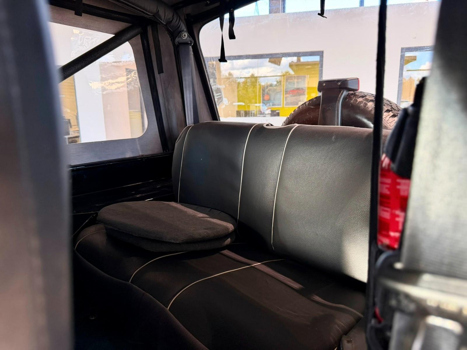 JEEP WRANGLER - 2.5l - 121 CV - BVM - CARNET D'ENTRETIEN