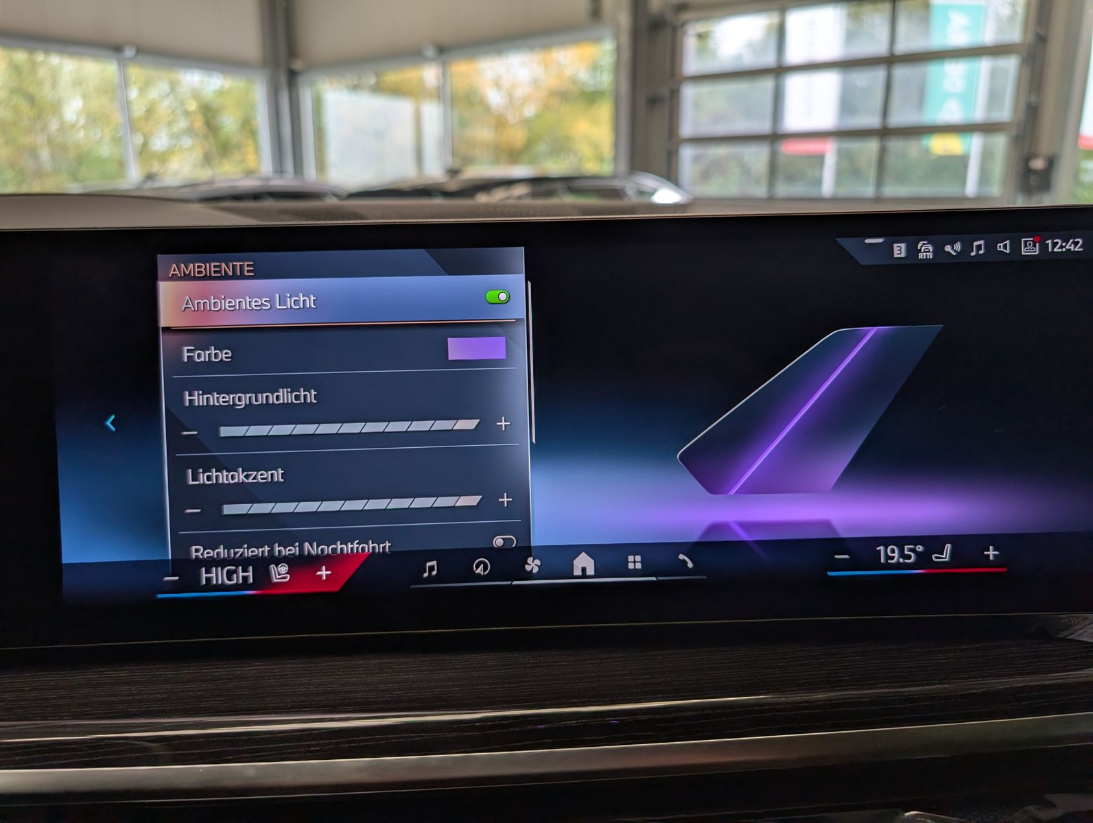 Fahrzeugabbildung BMW X5 30d xDrive M-Sport Innovati AHK H&K UPE:105T€