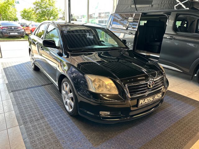 Toyota Avensis 2.4 Executive Liftback