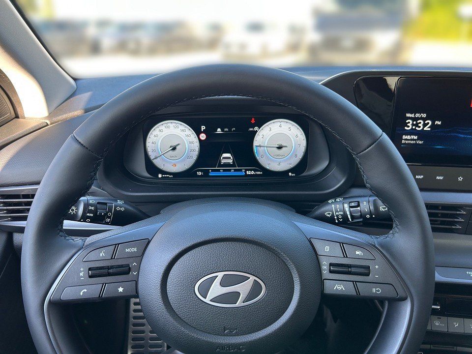 Fahrzeugabbildung Hyundai BAYON MY25 1.0T DCT TREND KOMF-P KEYLESS+NAV+LED