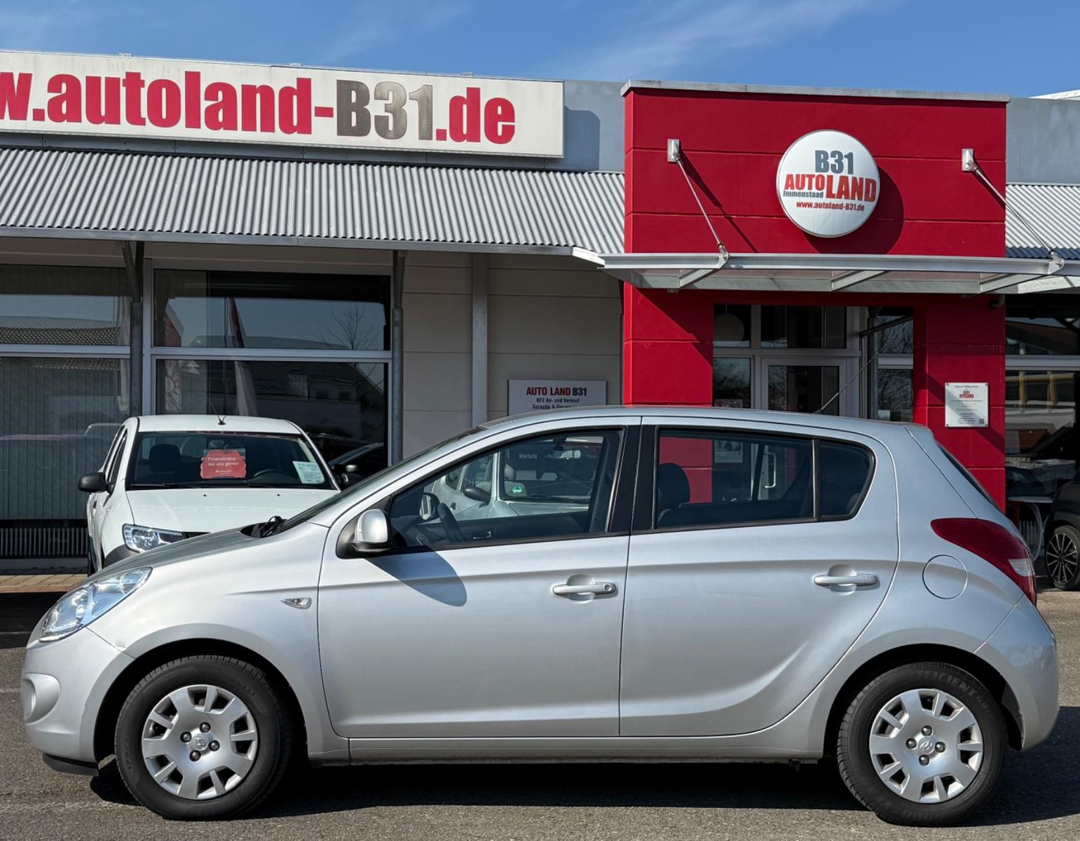 Hyundai i20 Style 1.4i 101PS Automatik Klima USB TÜV