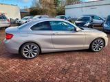 BMW 225d Coupe*NAVI*BI-XENON*PDC*RKF*GEPFLEGT* - BMW 225 Gebrauchtwagen