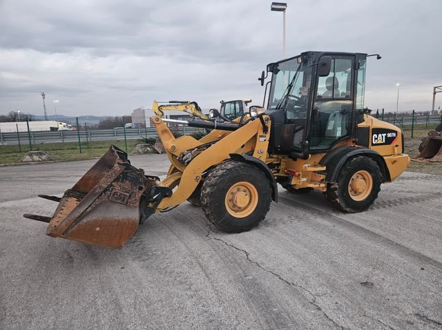 CAT 907H2