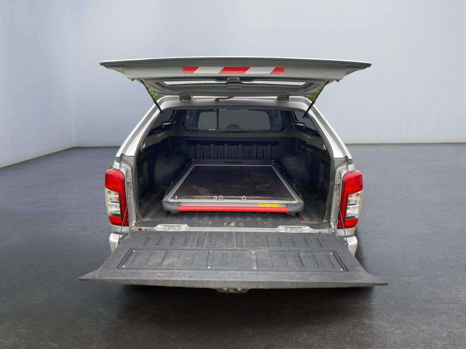 Mitsubishi L200 SELECT 2,2 DI-D Aut. TEMP+SHZ+KAMERA+DAB