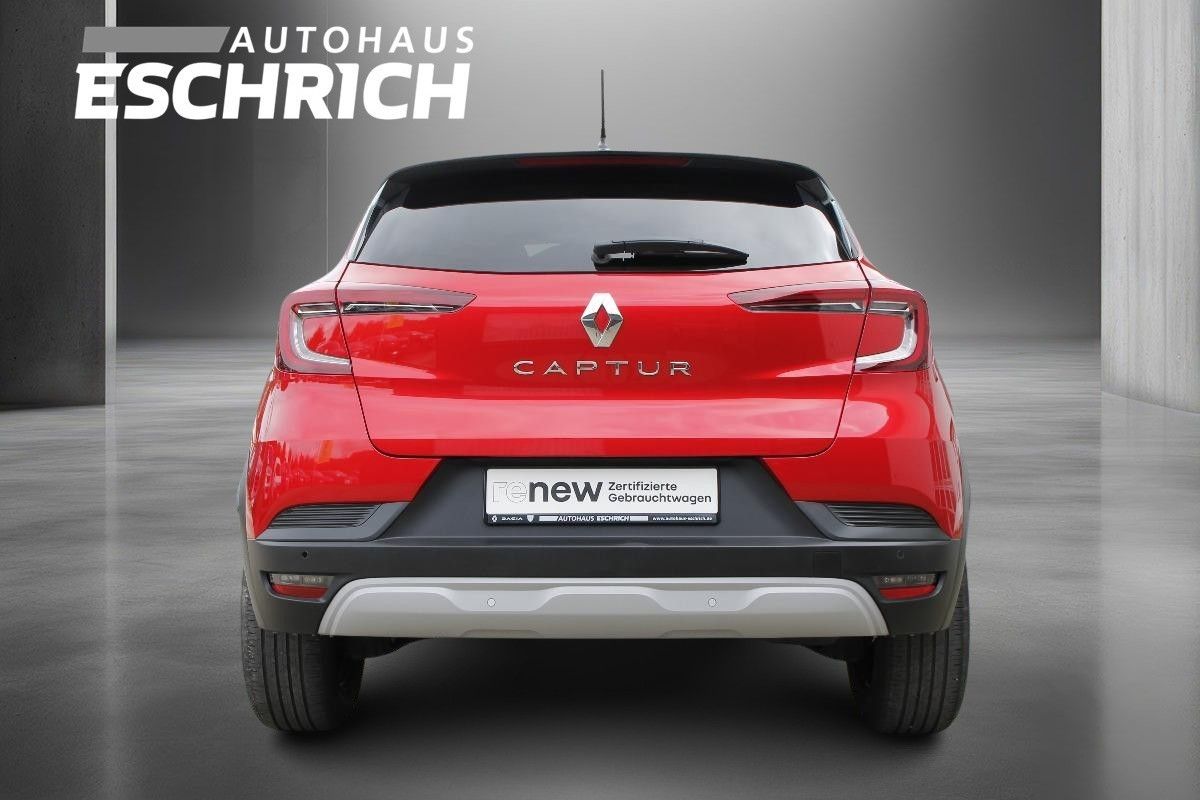 Fahrzeugabbildung Renault Captur EXPERIENCE TCe 100