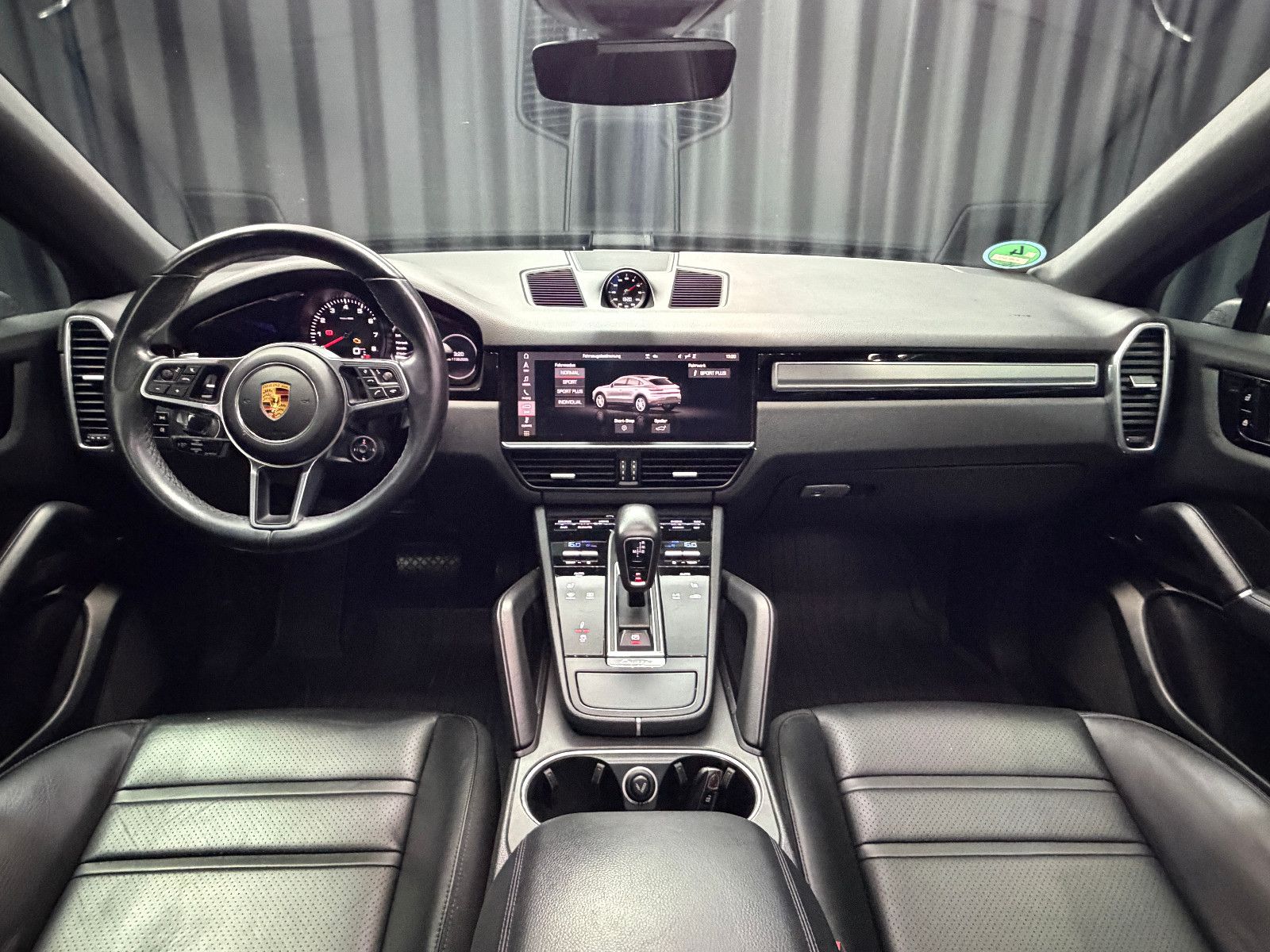 Fahrzeugabbildung Porsche Cayenne Coupe Basis |LED|LUFT|STDHZ