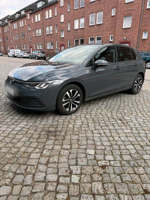 Image of Volkswagen Golf
