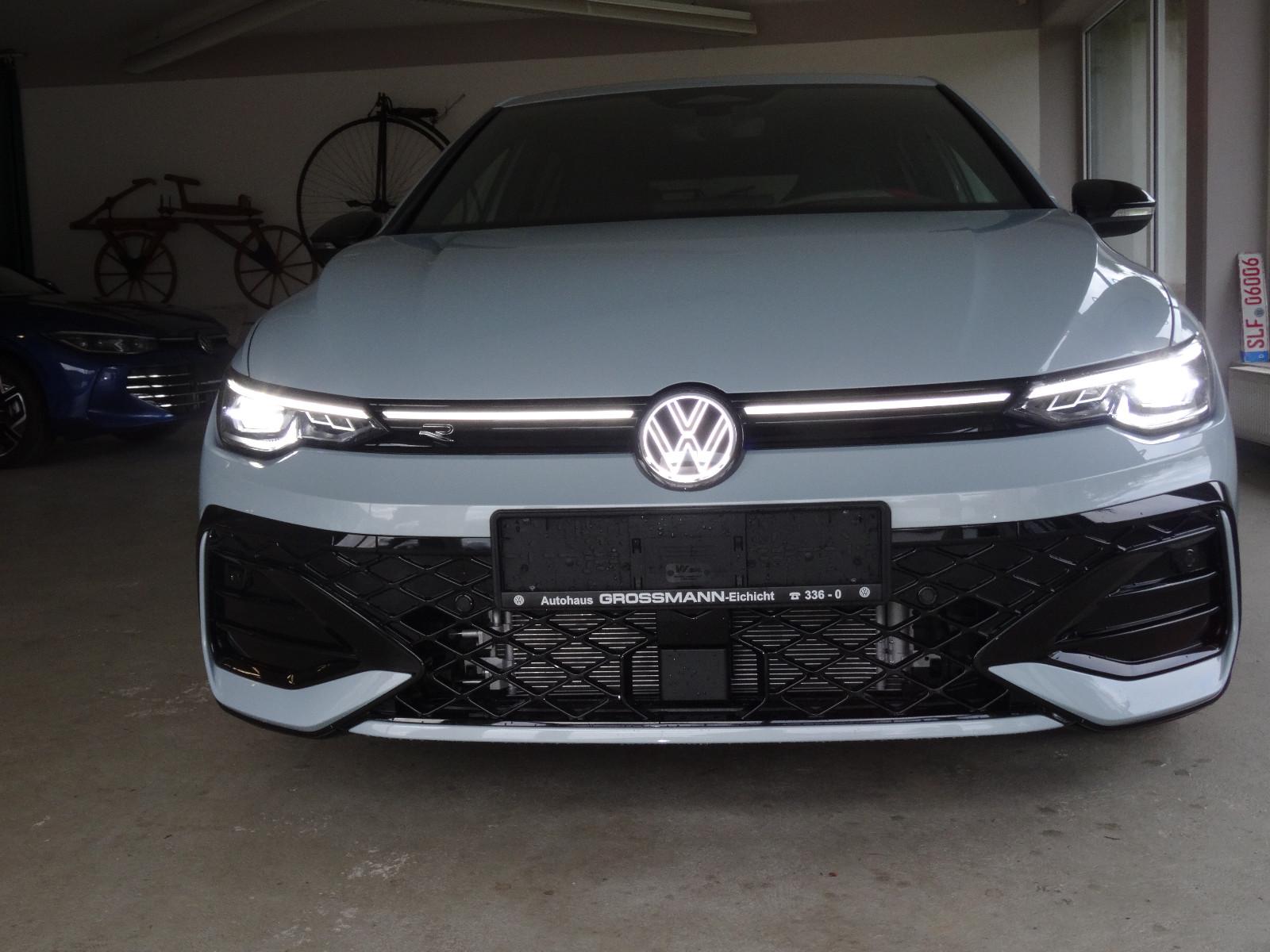 Volkswagen Golf 2.0 TDI SCR 110kW DSG R-Line