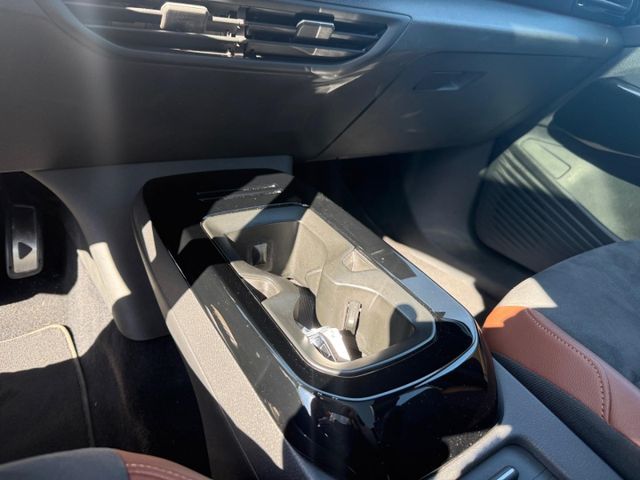 ID.4 Pro Performance AHK-klappbar Navi ACC