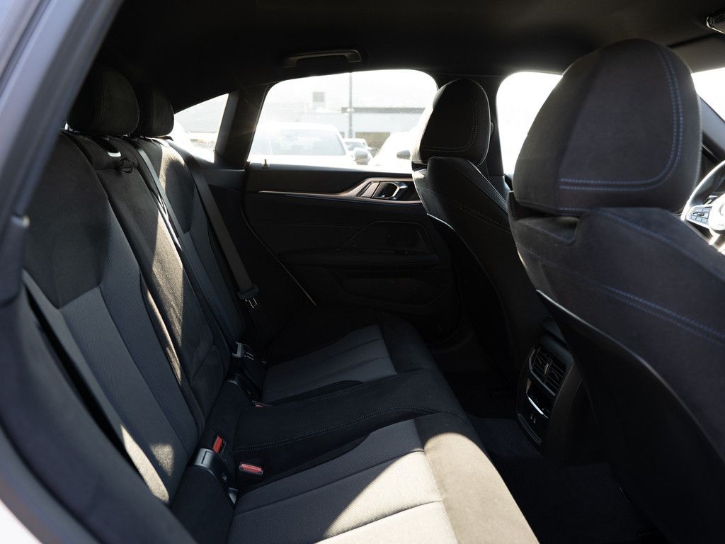 BMW i4 - Bild 9