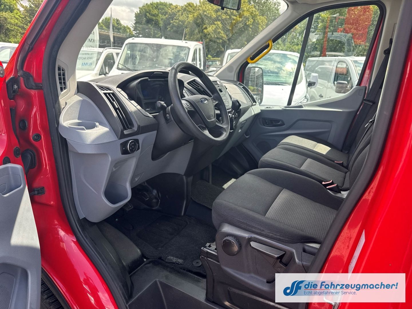 Fahrzeugabbildung Ford Transit Kombi 350 L3 Trend 2.2 TDCi *7054 *KLIMA
