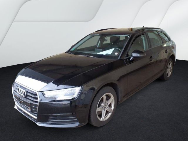 AUDI A4 Avant 35 TFSI *XENON*NAVI*AHK*