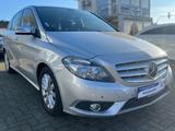 Mercedes-Benz B 180 "PDC"AHK"Navi"Komfort-Fahrwerk - Mercedes-Benz B-Klasse Gebrauchtwagen in Bielefeld