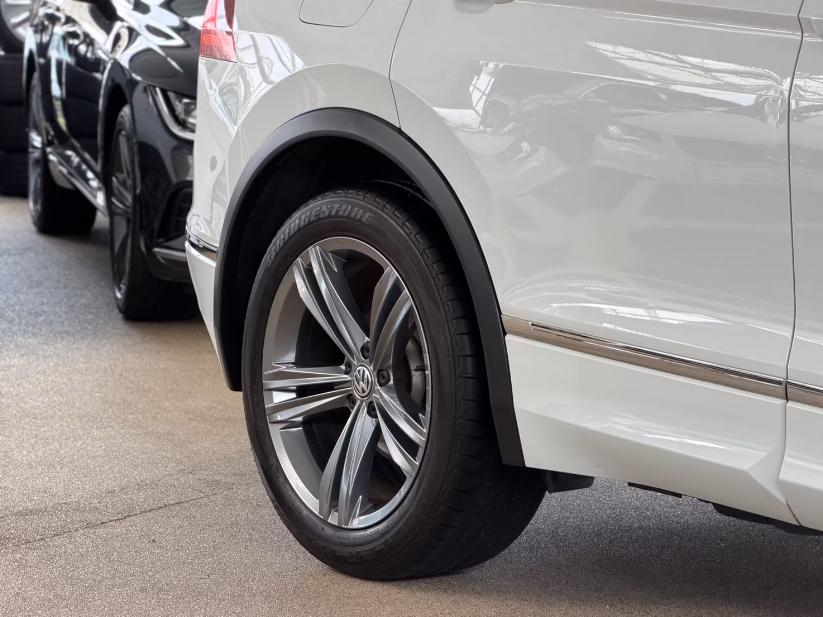 Volkswagen Tiguan *1.5 TSI DSG*R-Line*Highline*LED*ACC*SHZ*, миниатюра 7