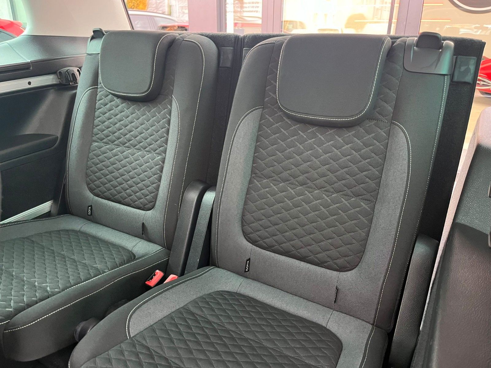Fahrzeugabbildung Volkswagen Sharan 2.0TDI Join 7.Sitzer*Pano*AHK*8x bereift*