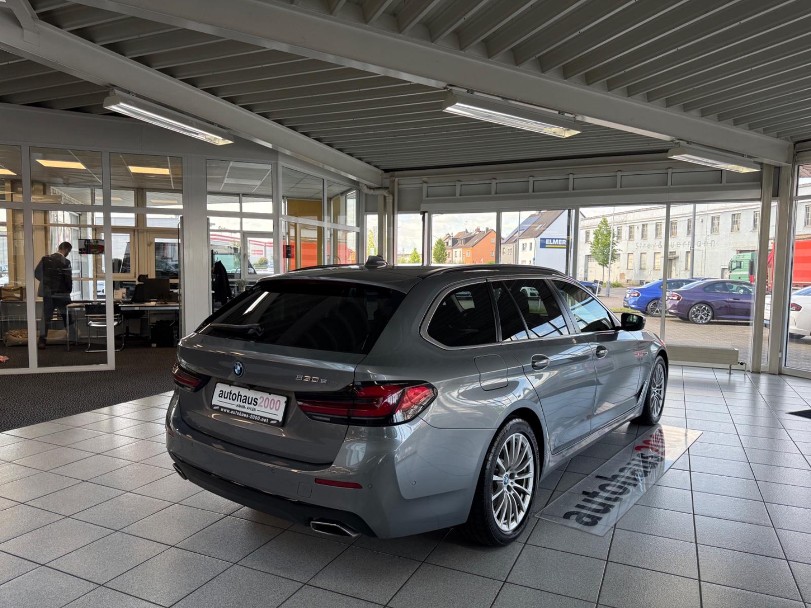 BMW 530E Touring AUT./LASER/HUD/DAB/HIFI/CAM