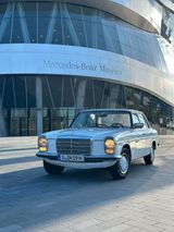 Mercedes-Benz 220 D , W115/8 Oldtimer - Mercedes-Benz 220: W115 220d