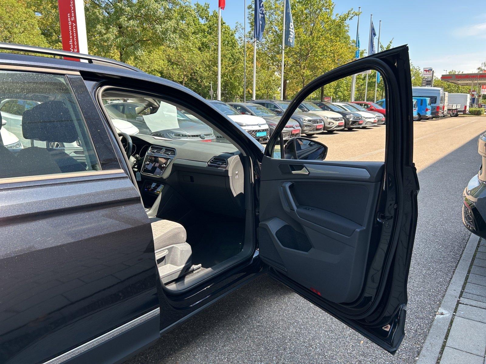 Volkswagen Tiguan 1.5 TSI Life NAVI ACC LED APP SITZHEIZUNG
