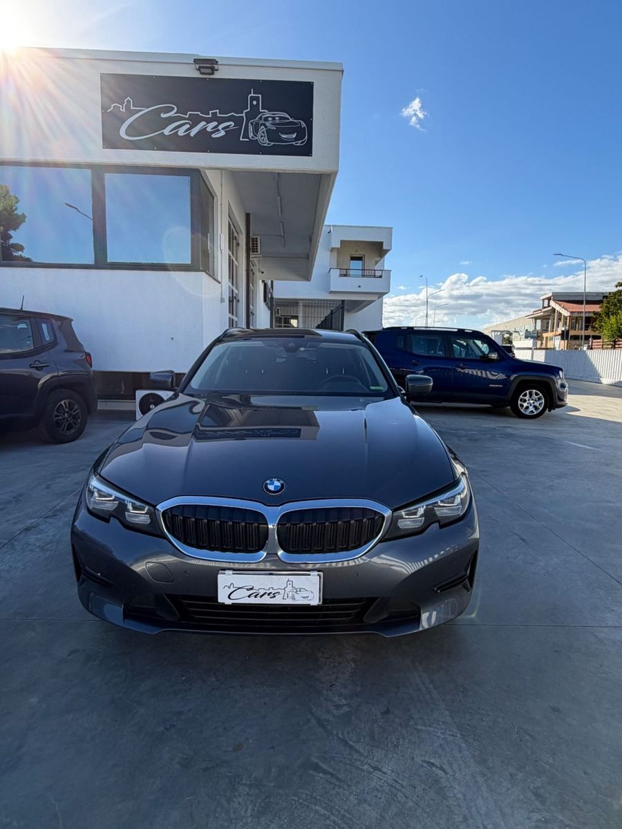 BMW Bmw 318 318d 48V Touring imagem 2
