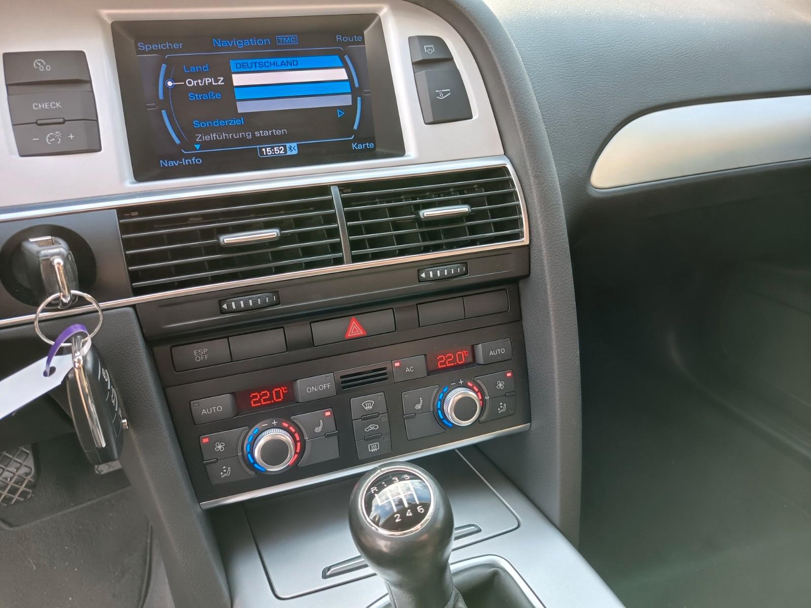Audi A6 2010 — photo 17