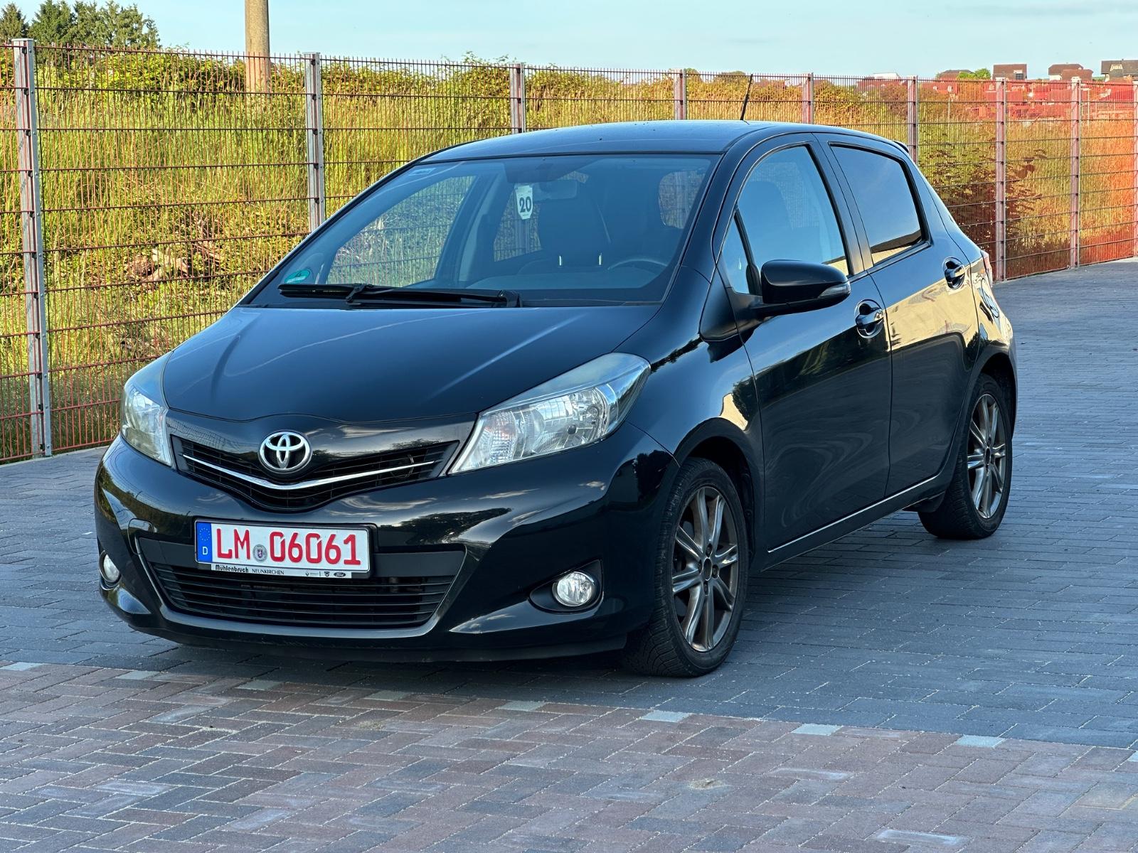 Toyota Yaris Club*1.4*Kamera*TÜV*Euro5*