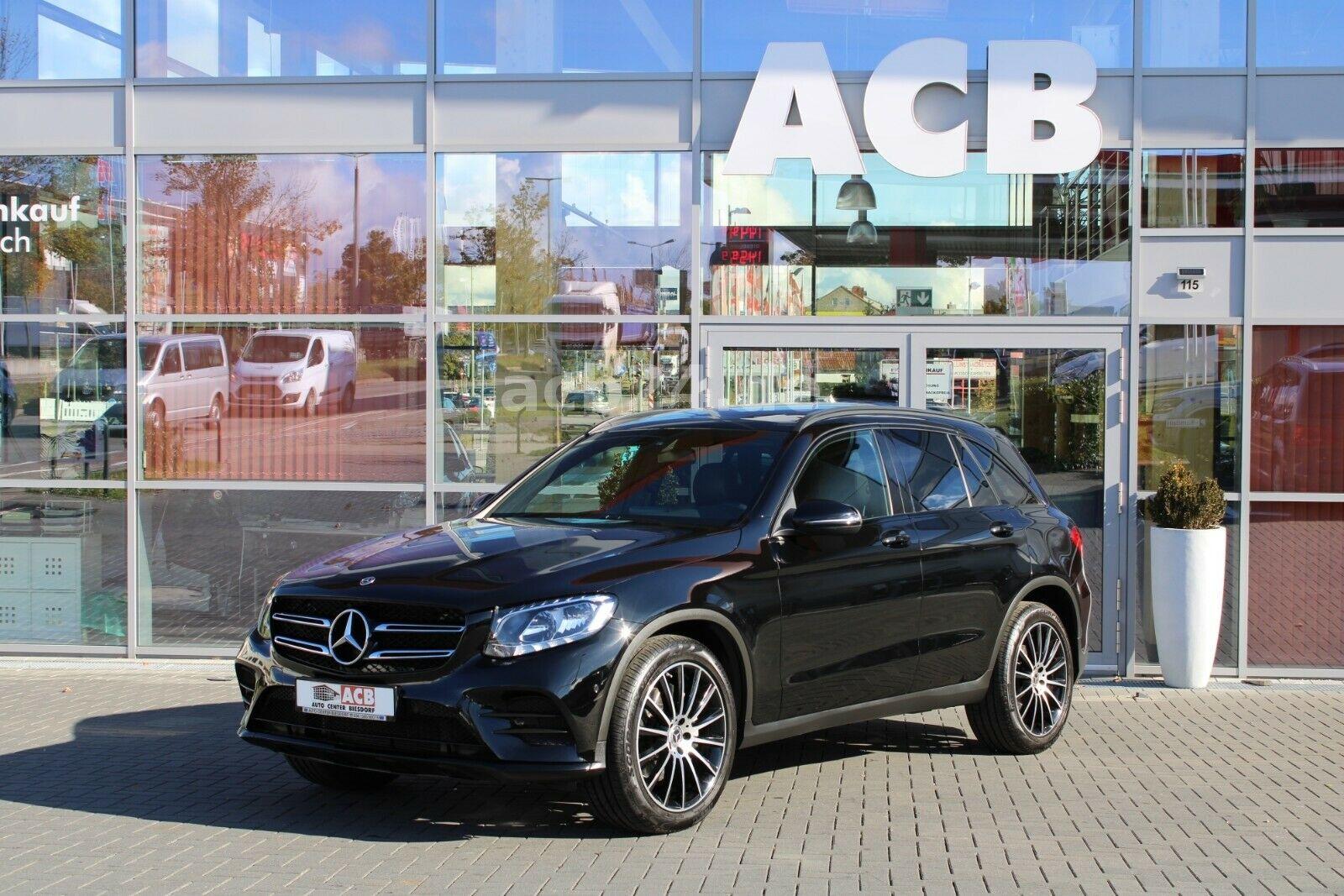 Mercedes-Benz GLC 250 4-M AMG Line Burm. Pano Night 20"AMG RFK