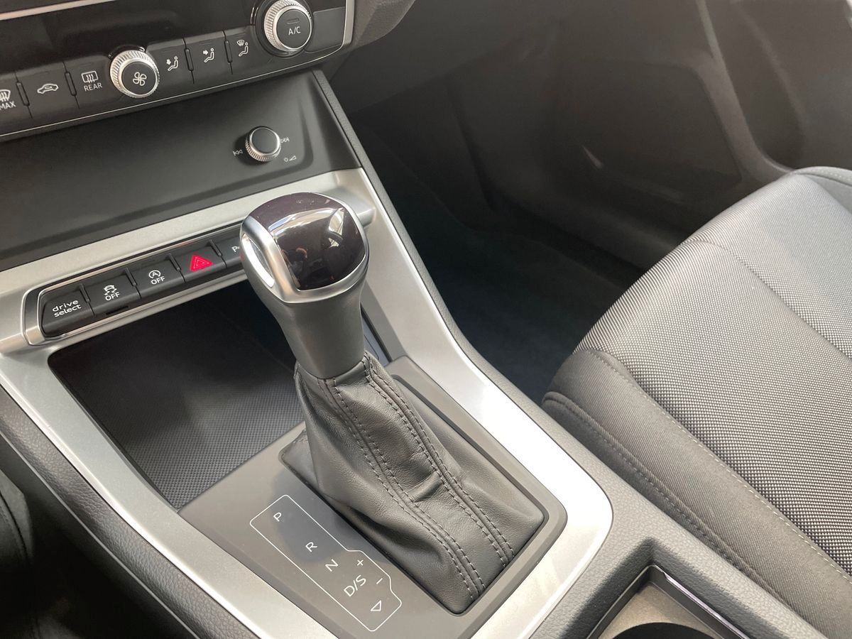 Audi AUDI Q3 Sportback 35 2.0 tdi Business Plus s-tro foto 9