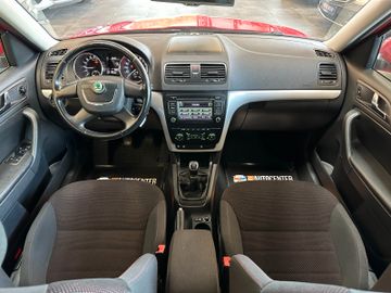 Skoda Yeti Ambition *SportSitze*TEMPO*PDC*2-Zonen*