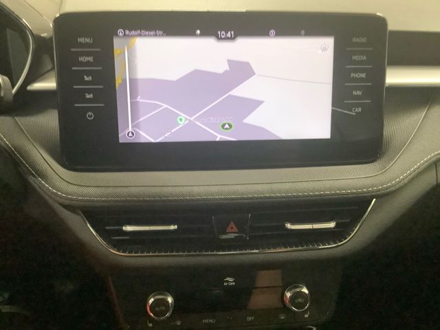 Fabia Style 81 kW 6-Gang NAVI SH RÜKAMERA LED