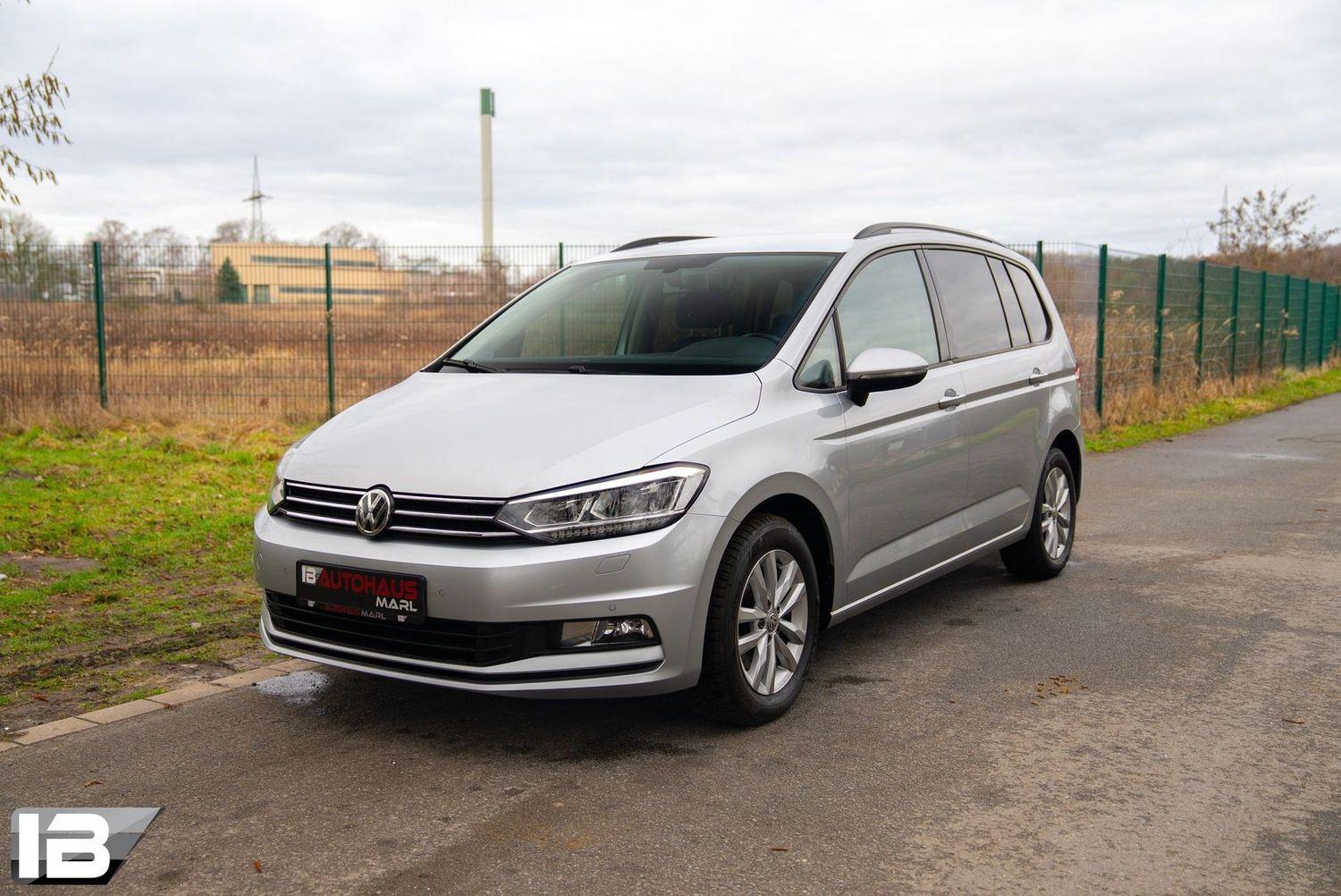Volkswagen Touran 1.6 TDI DSG Comfortline '7-Sitzer'AHK'