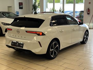 Opel Astra - 4