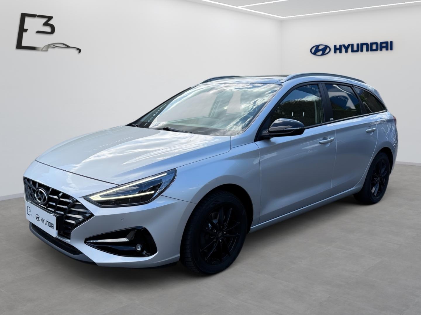 Hyundai i30cw 1.6 CRDi 7-DCT Intro Edition Panoramadach