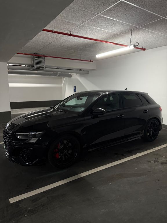 Image of Audi RS3